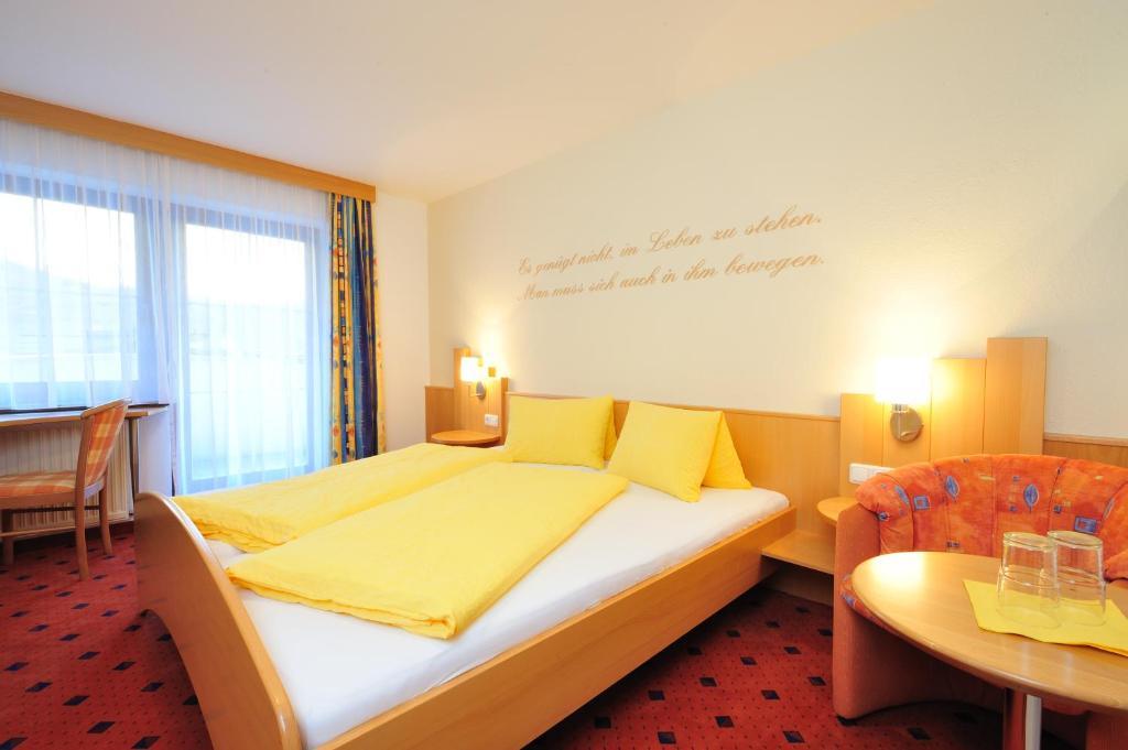 Hotel Lamtana Ischgl Oda fotoğraf